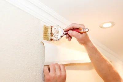 Pose de papier peint à Verdenal — revêtements muraux et toiles de verre